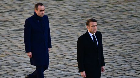 Exécutif en crise : Macron toujours impopulaire, Lecornu divise et Philippe recule