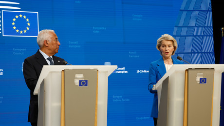 Le sommet de Bruxelles tourne au fiasco : l’UE renonce à l’utilisation des avoirs russes et se replie sur un prêt contesté à l’Ukraine