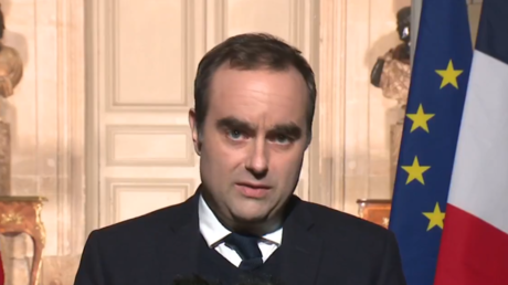 Budget 2026 en France : la loi spéciale adoptée à l’unanimité, Lecornu appelle au compromis