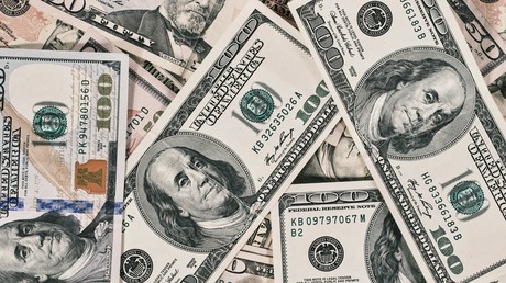 Marché des changes : le cours du dollar proche de sa plus forte baisse depuis 2017