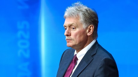 Acte terroriste visant à saper les négociations : Peskov sur l'attaque de Kiev contre la résidence de Poutine