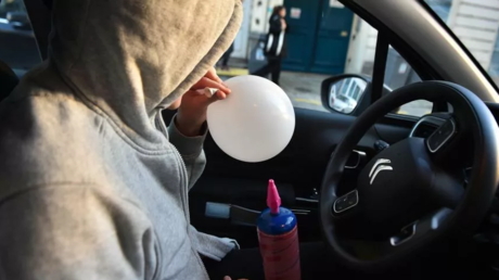 «Perte de contrôle» et «allongement des temps de réaction»: une nouvelle étude démontre la dangerosité du protoxyde d’azote en voiture