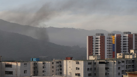 «Intervention militaire d'un autre âge», «basculement géopolitique majeur» : la classe politique française réagit au coup de force de Trump au Venezuela