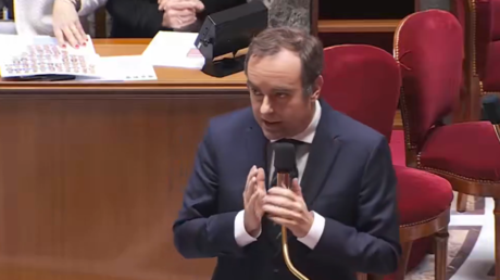Budget 2026 : Sébastien Lecornu renonce au vote et se projette vers un passage en force