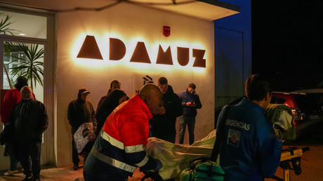 Espagne: au moins 39 morts dans la collision de deux trains