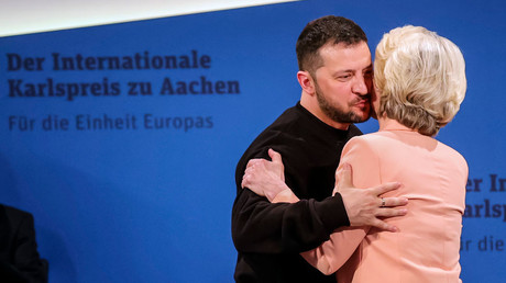 Corruption en Ukraine : von der Leyen accusée de protéger Zelensky