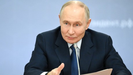 Axios : Poutine et Zelensky pourraient se rencontrer prochainement