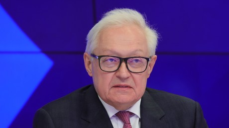 Moscou exige la libération de Nicolás Maduro