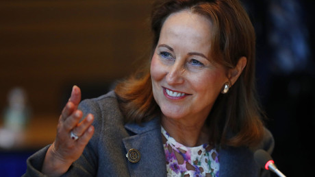 Algérie : Ségolène Royal en mission de rapprochement dans un climat de tensions avec Paris