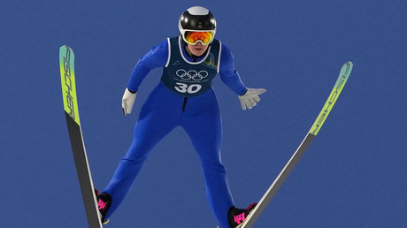 JO d’hiver 2026 Milan-Cortina : des sauteurs à ski soupçonnés d’«injections dans le pénis» pour améliorer leurs performances