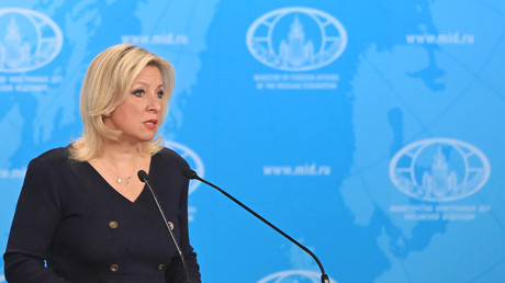 «Le régime de Zelensky choisit le réarmement au détriment du dialogue», affirme Zakharova