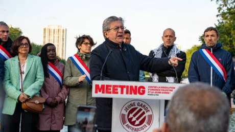 Accusés de toute part, Mélenchon et les Insoumis assurent n’avoir rien à voir avec le meurtre du nationaliste à Lyon
