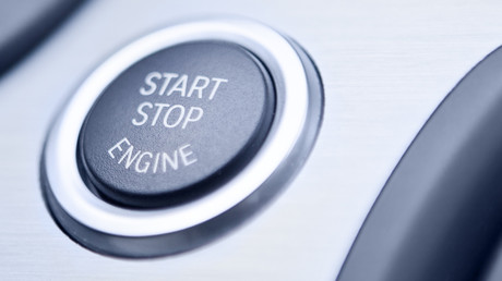 Fini le moteur qui s’éteint tout seul : la Maison Blanche met fin au Start-Stop