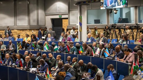 Nigeria-Angola : exemption de visa diplomatique