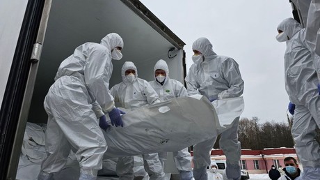 Échange de dépouilles entre la Russie et l’Ukraine : 1 000 remises à Kiev, 35 récupérées par Moscou