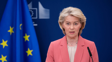 «Veuillez respecter les heures de bureau» pour faire la guerre : Ursula von der Leyen ridiculisée pour sa réaction à la crise iranienne