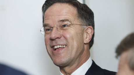 Frappes américaines contre l’Iran : Mark Rutte laisse la question de leur légalité à «des gens bien plus compétents» que lui