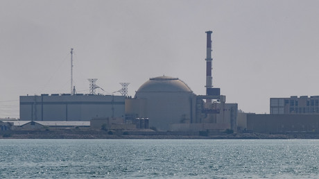 Iran : 639 Russes toujours présents dans la centrale nucléaire de Bouchehr