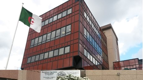 Les consulats d’Algérie en France confrontés à une forte surcharge administrative