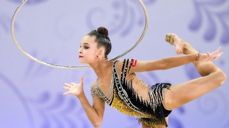 Gymnastique : tollé en Ukraine après un incident impliquant une jeune sportive russe lors d’une cérémonie de remise des médailles