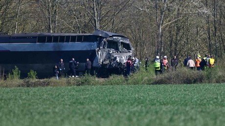 France : collision mortelle avec un TGV, le chauffeur du poids lourd en garde à vue