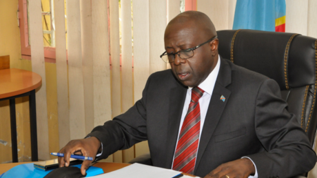 RDC : un député de l’opposition exige des clarifications sur l’accord migratoire avec les États-Unis