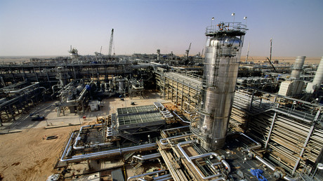 Arabie saoudite : un oléoduc stratégique frappé, jusqu’à 10 % des exportations en question