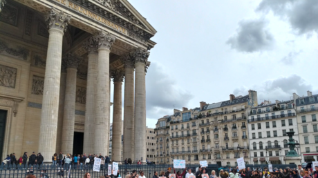 La France se veut fer de lance de l’abolition de la prostitution en dépit de ses échecs en la matière