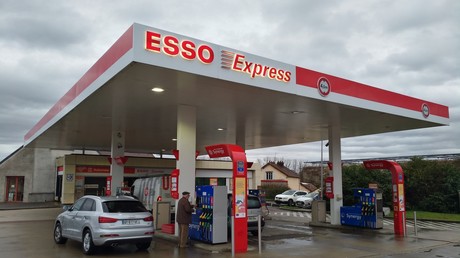 «La hausse des prix à la pompe n’est qu’un apéritif» : la France face au risque d’une décarbonation mal gérée