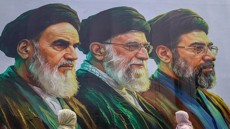 En direct : l'Iran promet de «révéler de nouvelles cartes sur le champ de bataille»