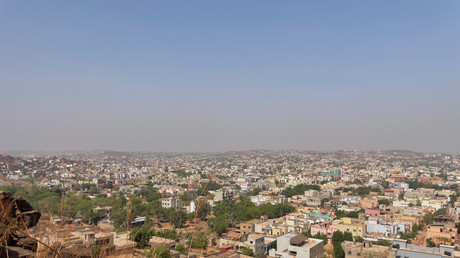 Mali : l’armée annonce des attaques contre des positions militaires à Bamako et dans plusieurs villes