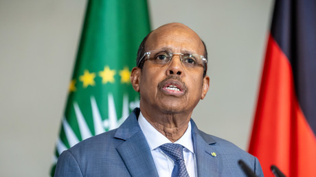 Mali : l’Union africaine condamne les attaques visant Bamako et plusieurs villes du pays et appelle à protéger les civils