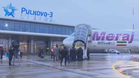 «Minab 168» : tel est le nom du vol d'Araghchi en Russie, donné en mémoire des enfants tués par une frappe américano-israélienne