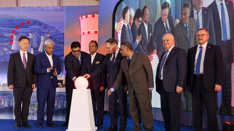 Bangladesh : la première centrale nucléaire entre en service avec l’appui de la Russie