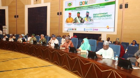 AES : la réintégration des ex-combattants au cœur d’un forum régional à Niamey