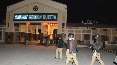 Pakistan : attentat meurtrier contre un train au Baloutchistan
