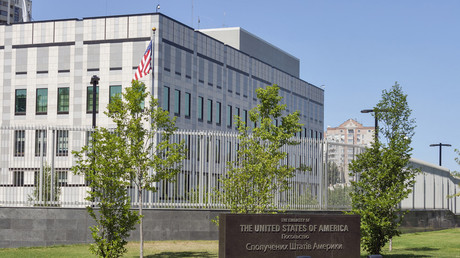 « Cette femme est une idiote complète » : Kaja Kallas embarrassée après ses propos rapidement démentis sur la fermeture de l’ambassade des États-Unis à Kiev