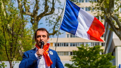 «Quelle honte» : Philippot critique le projet de participation de pilotes ukrainiens au défilé militaire à Paris