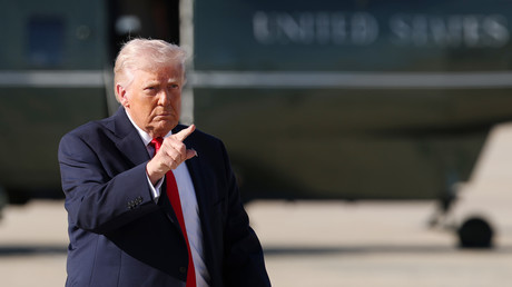 Trump nomme Schroyer à la tête de l’agence américaine de l’immigration (ICE)