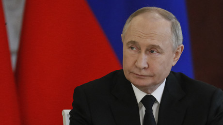 Poutine estime qu’il faut minimiser les conséquences des attaques de Kiev