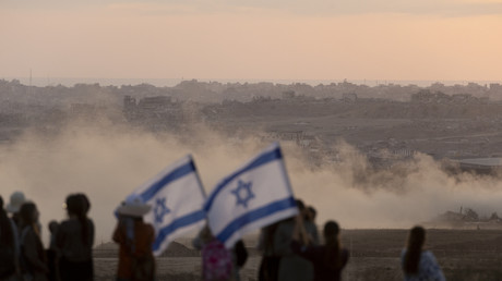 Des ministres israéliens marchent pour réclamer le retour des colonies à Gaza