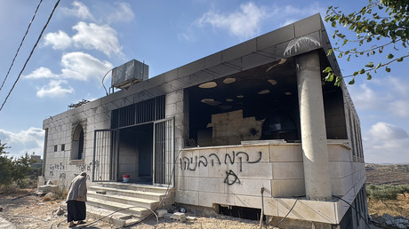 Cisjordanie occupée : deux mosquées incendiées lors d’attaques de colons
