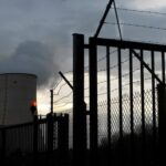 Canicules en France : à peine redémarré, le réacteur d’une centrale nucléaire sur la Garonne de nouveau arrêté